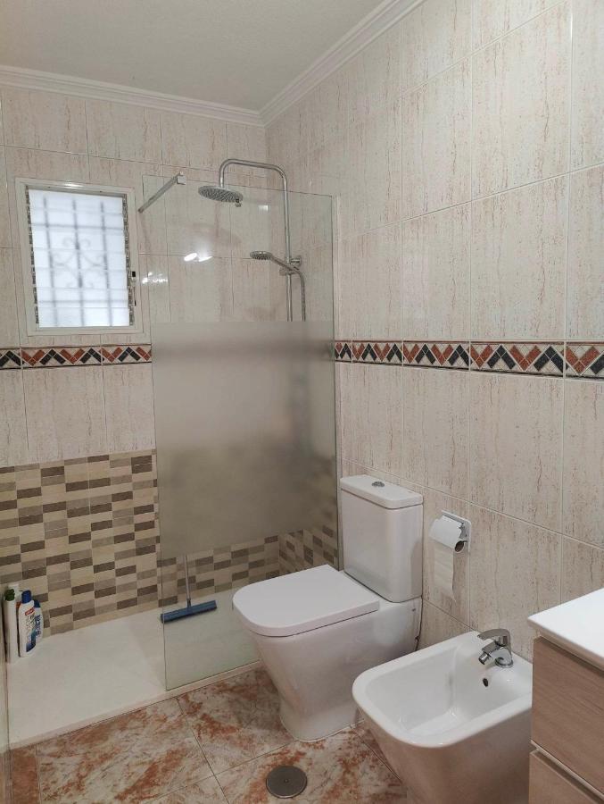 Nuosavas Namas Villa โลปากัน ภายนอก รูปภาพ