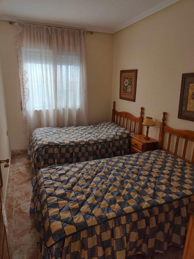 Nuosavas Namas Villa โลปากัน ภายนอก รูปภาพ
